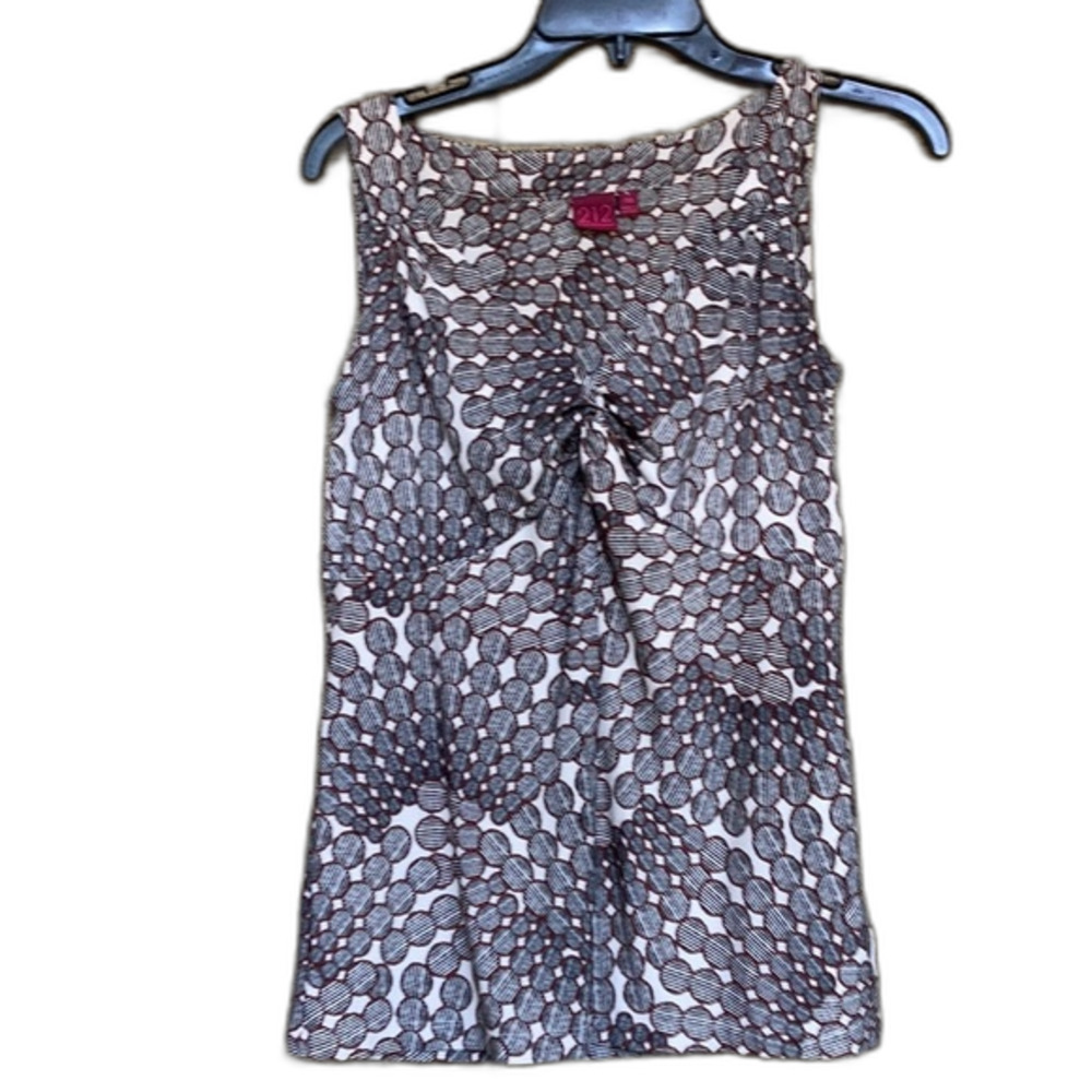 212 collection twist front geo print tank top